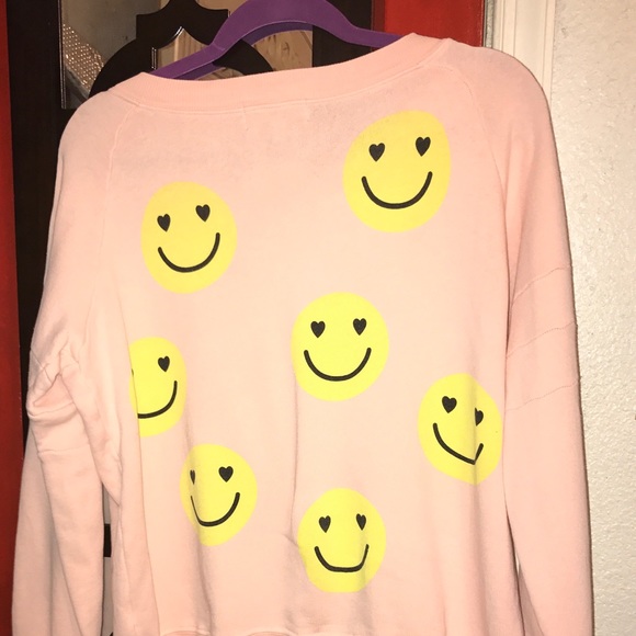 😃😃Wildfox Smiley Face Gidget Sweater😃😃 - Picture 4 of 4
